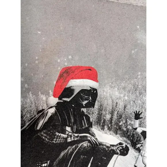 Star Wars Darth Vader Men’s Christmas T-Shirt~ M~Cotton-Poly Gray Sled Red Cap - Picture 4 of 8